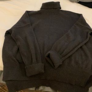 BCBGeneration sz L charcoal gray turtleneck sweater